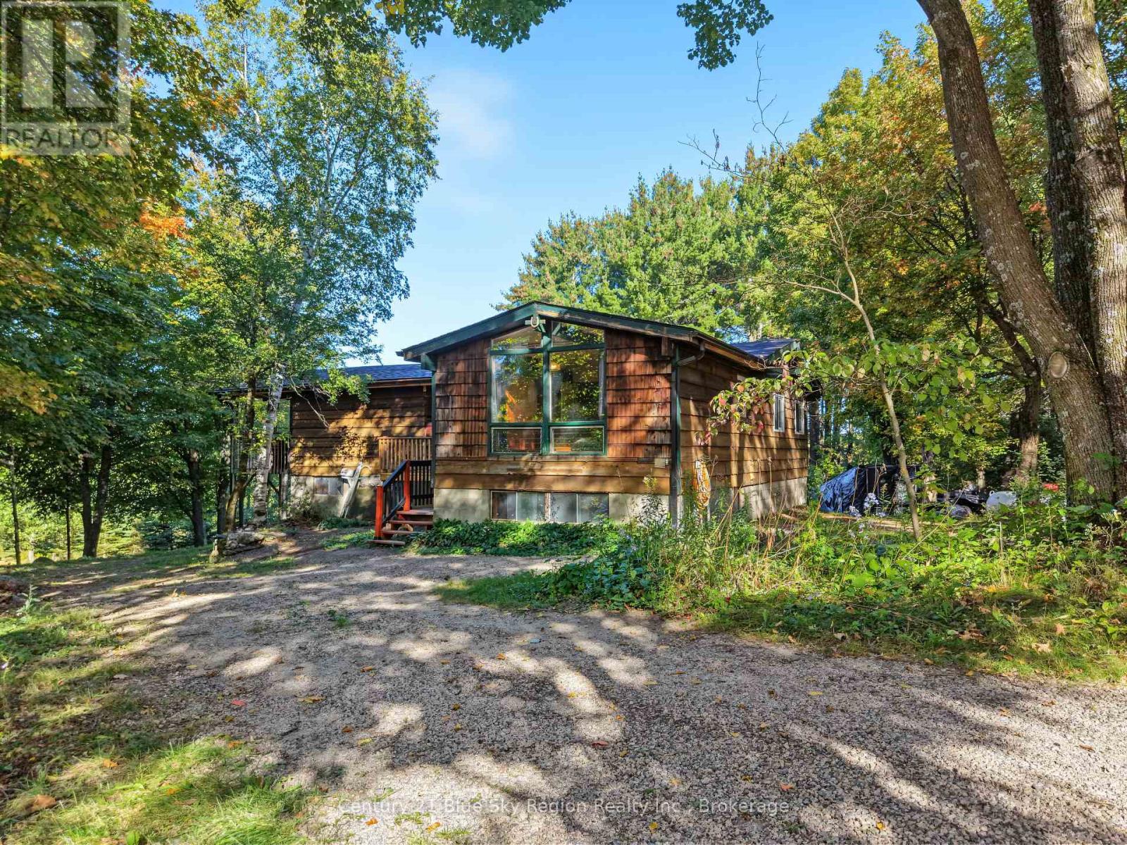 994 CHISWICK LINE, Powassan, Ontario