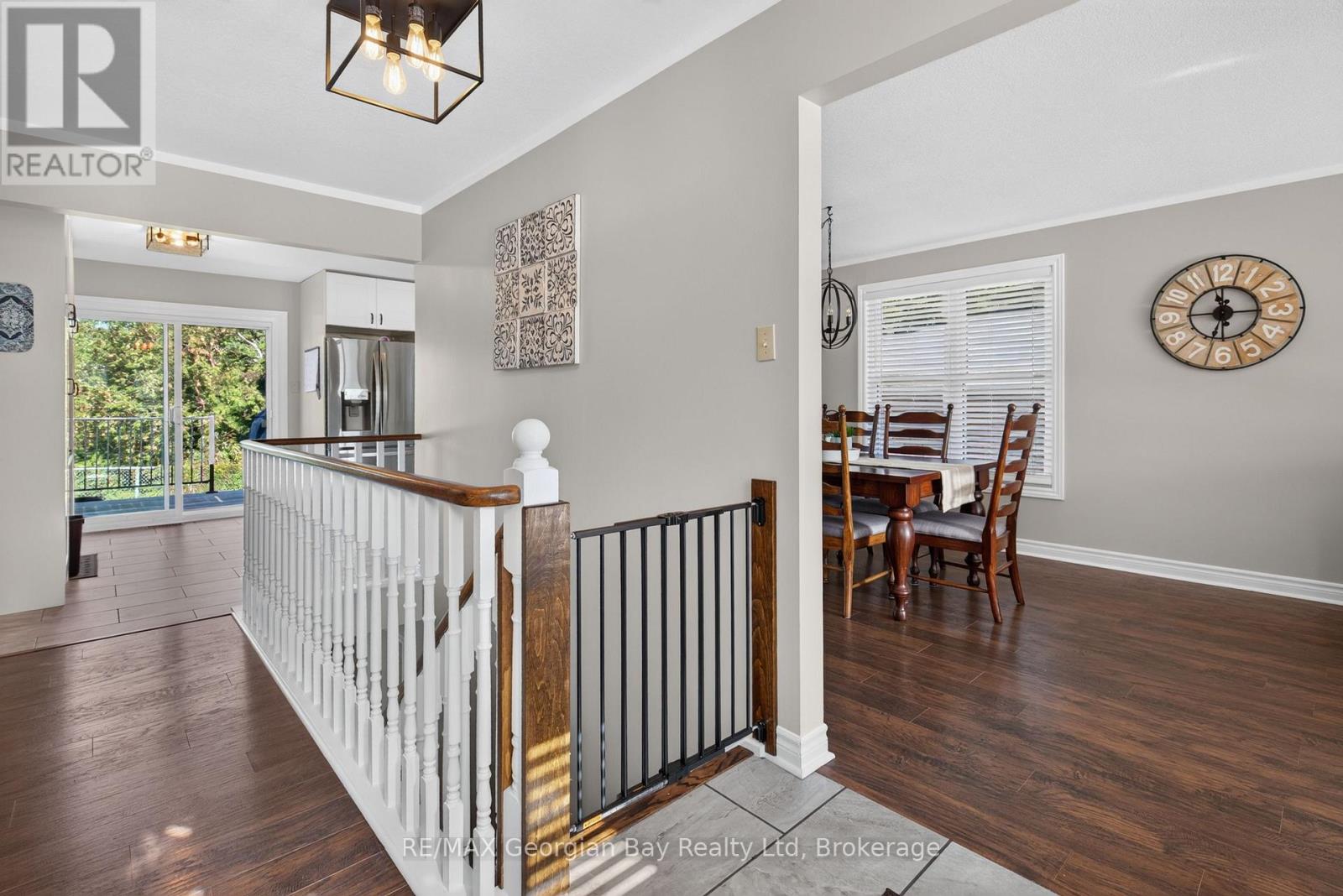 988 Victoria Street, Midland, Ontario  L4R 5C5 - Photo 4 - S13838966