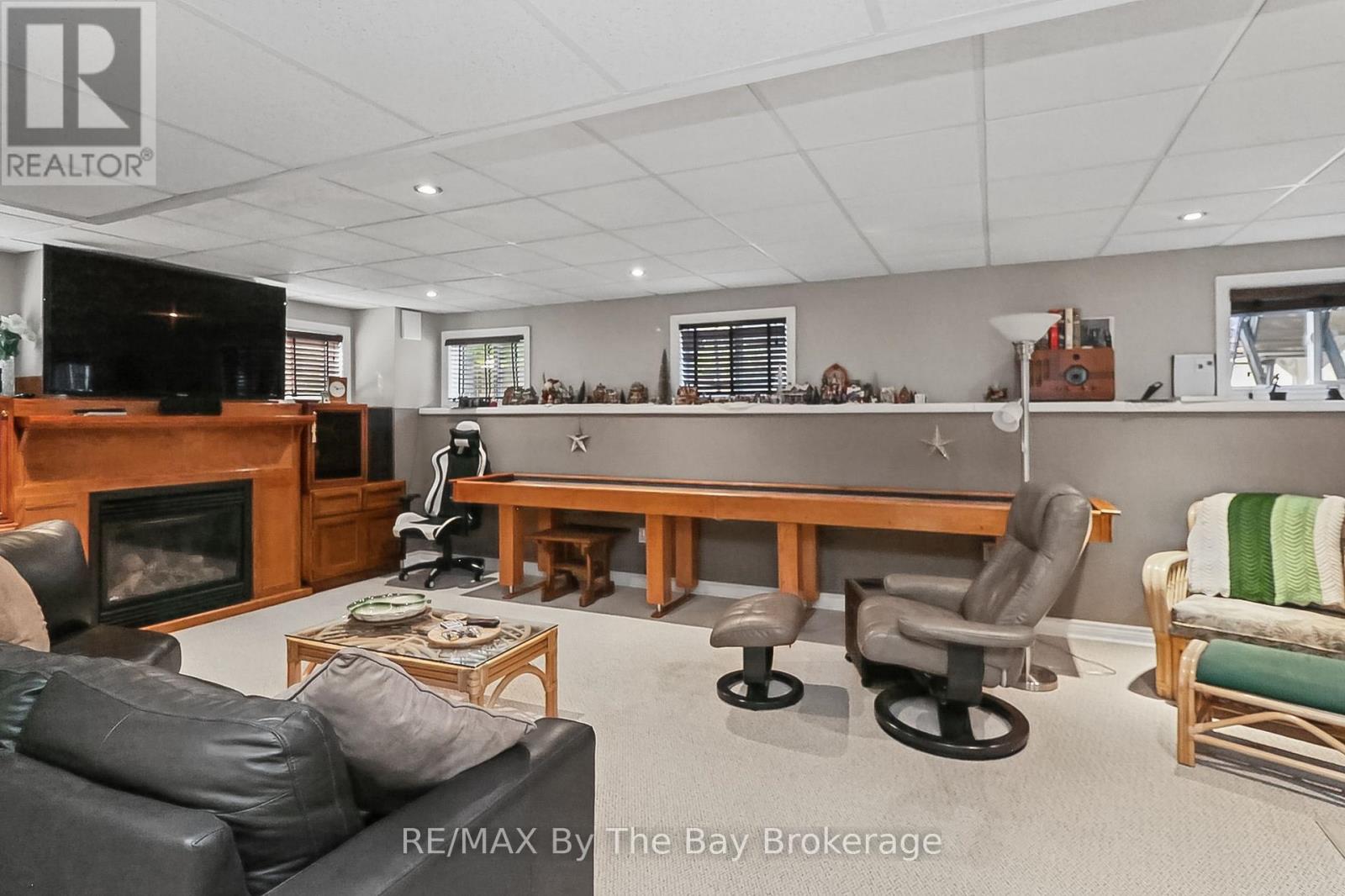 8 Middleport Drive, Wasaga Beach, Ontario L9Z 3C1 - Photo 5 - S13838978