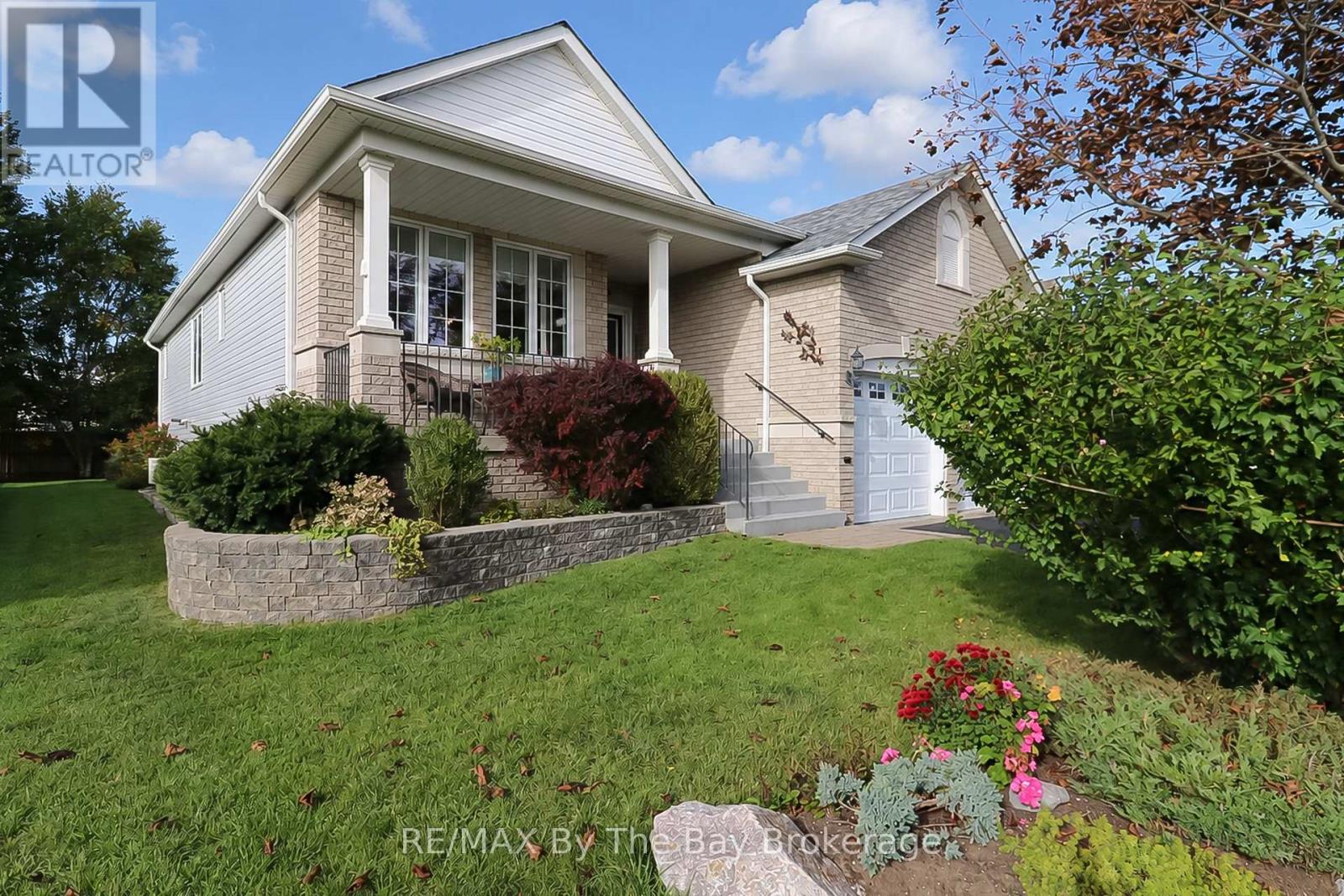 8 Middleport Drive, Wasaga Beach, Ontario L9Z 3C1 - Photo 7 - S13838978