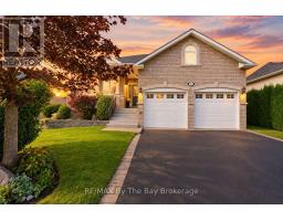 8 MIDDLEPORT DRIVE, Wasaga Beach, Ontario