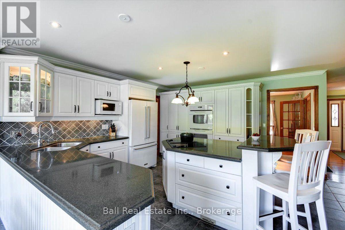 19 Castle Harbour Drive E, Scugog, Ontario  L9L 1P4 - Photo 11 - E13838938