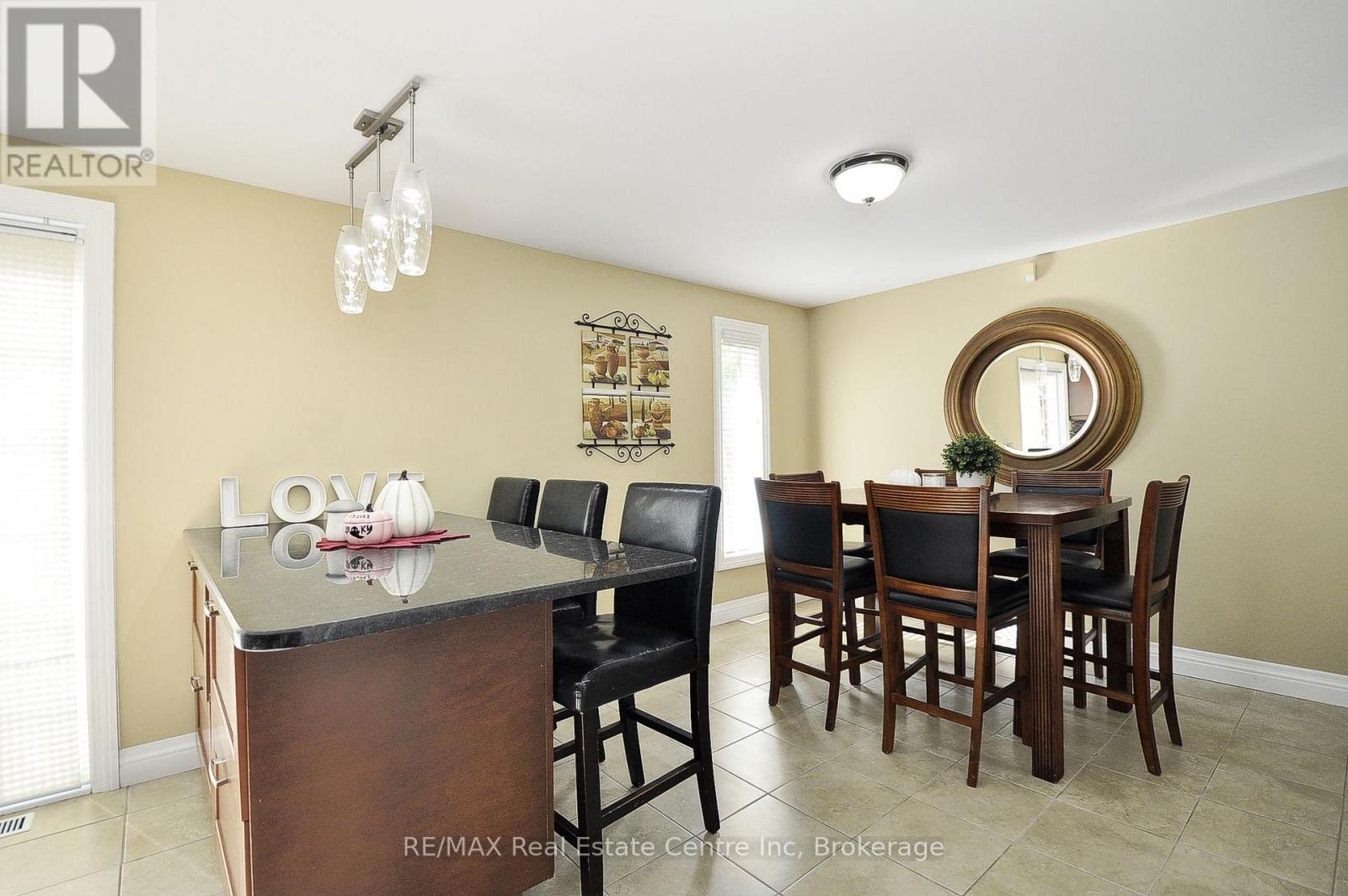 37 Woodcroft Place, Cambridge, Ontario N1P 1B1 - Photo 10 - X13839066