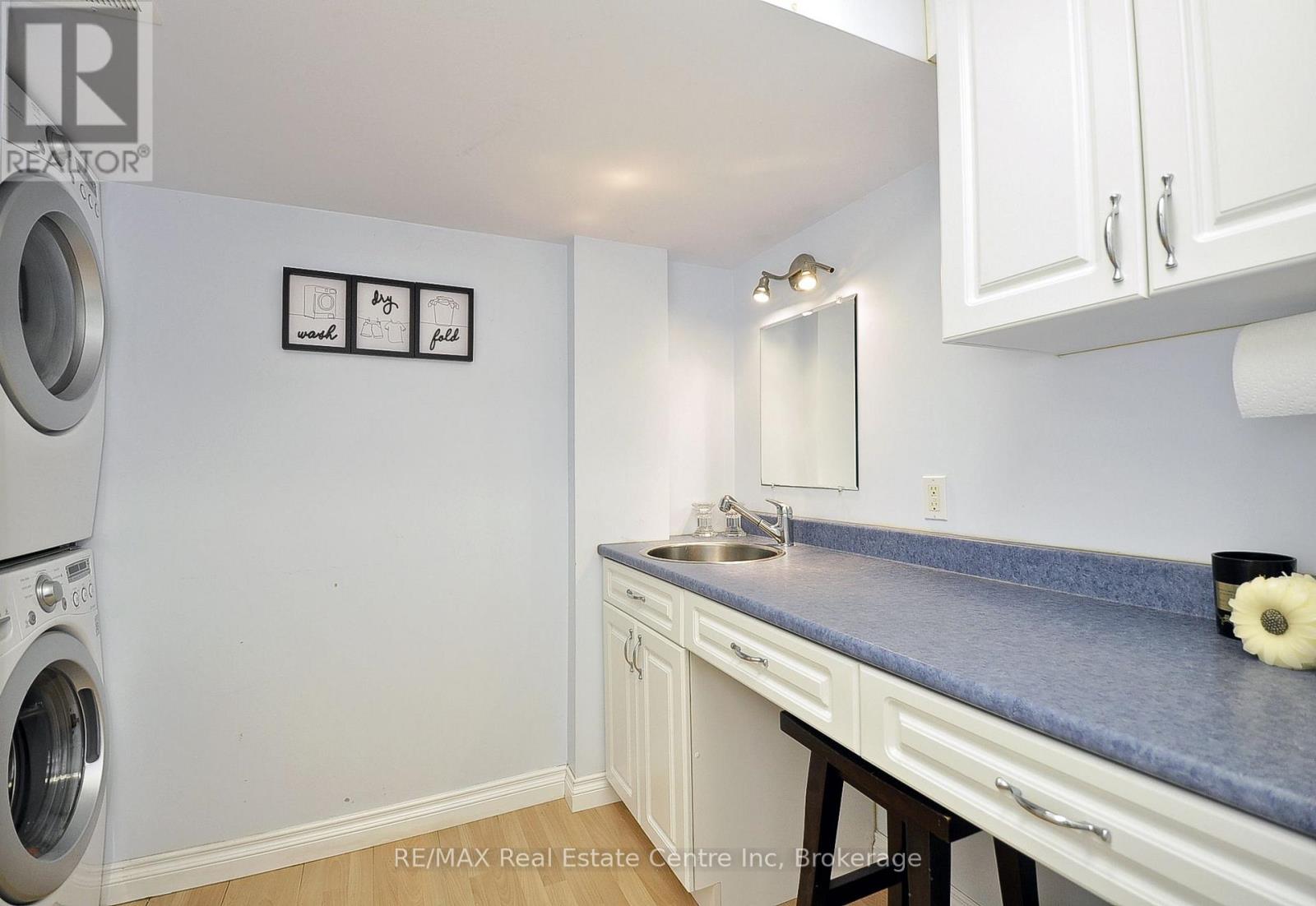 37 Woodcroft Place, Cambridge, Ontario N1P 1B1 - Photo 35 - X13839066