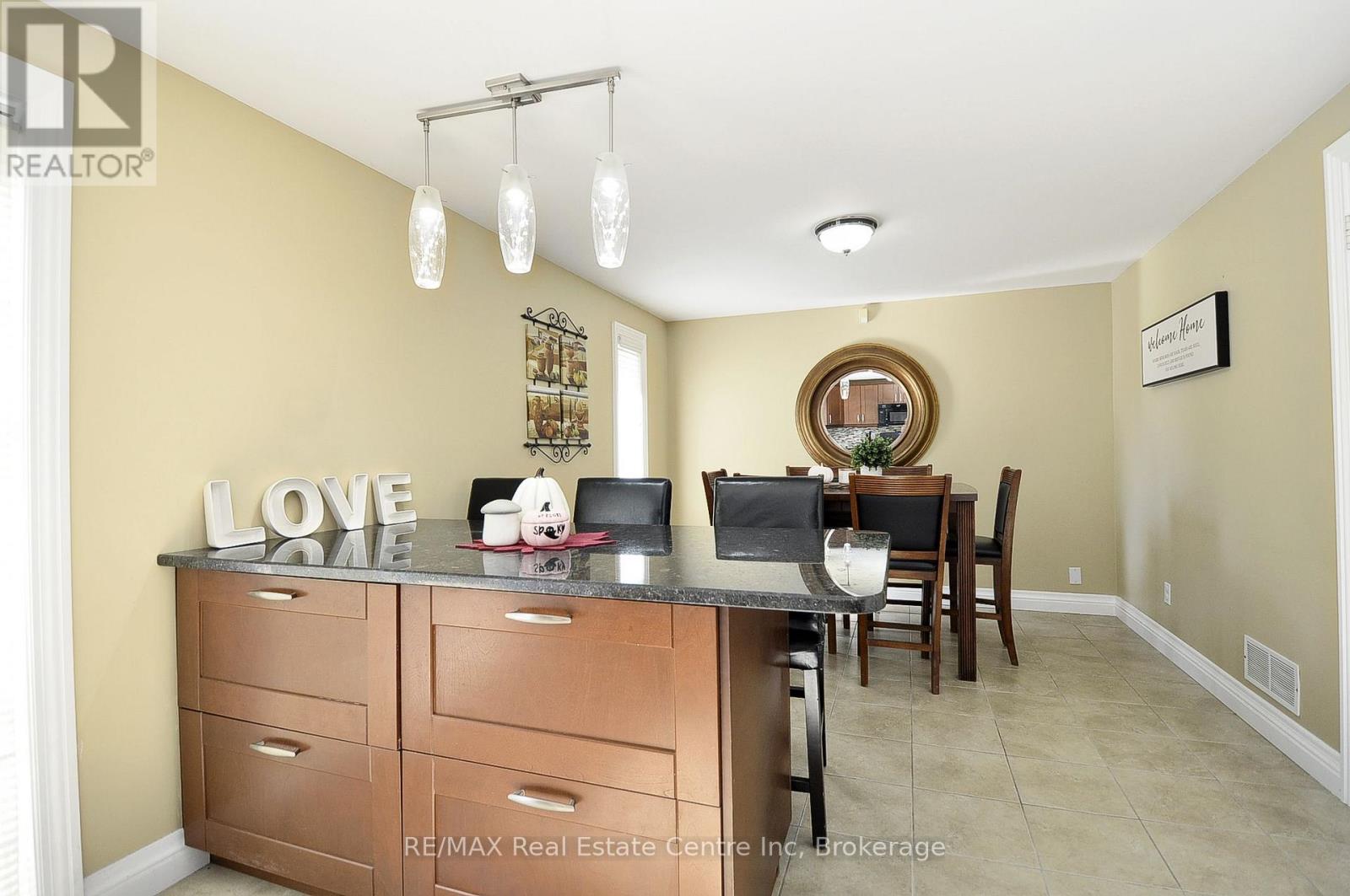 37 Woodcroft Place, Cambridge, Ontario N1P 1B1 - Photo 9 - X13839066