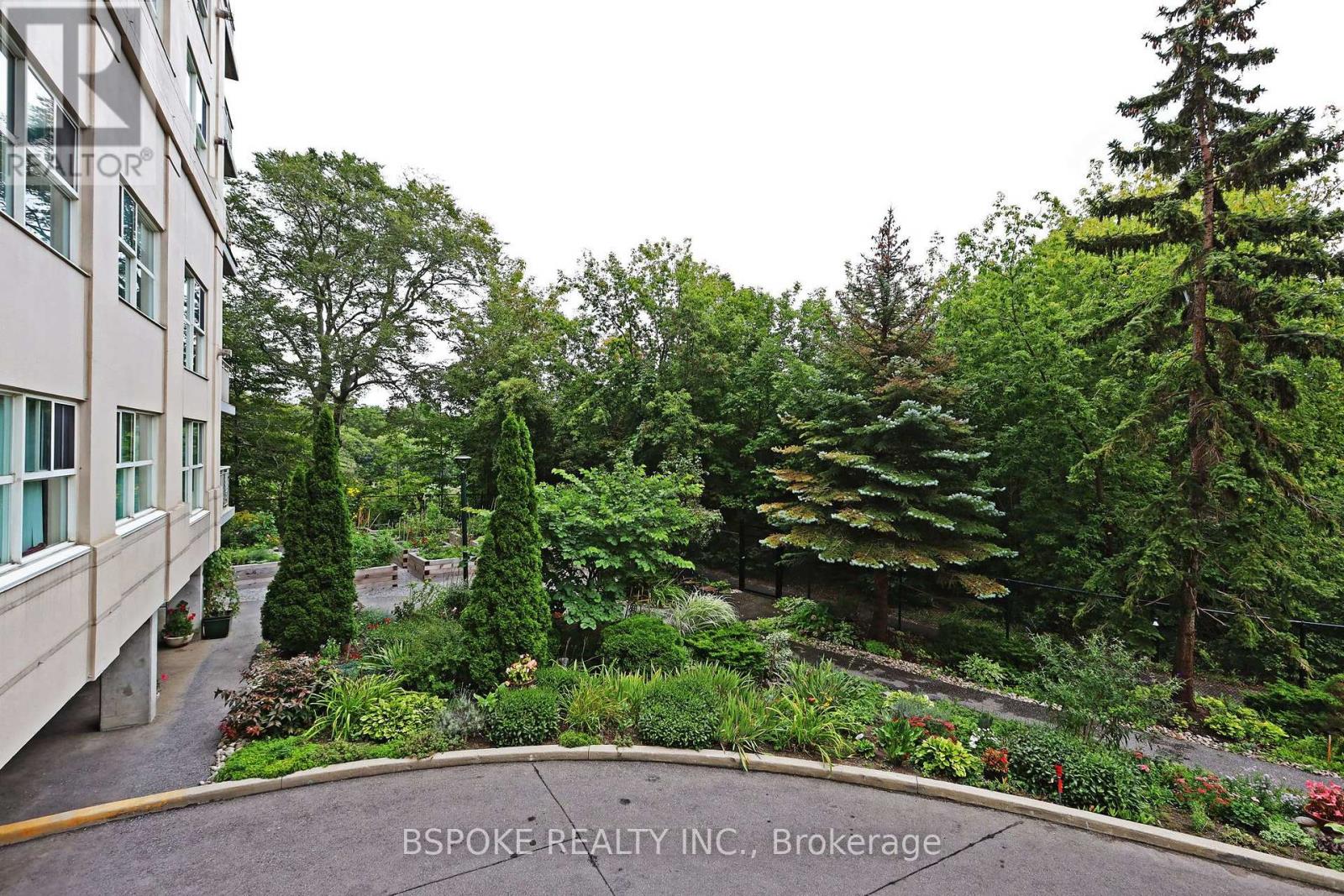 Lc11 - 18 Concorde Place, Toronto, Ontario  M3C 3T9 - Photo 24 - C13838896