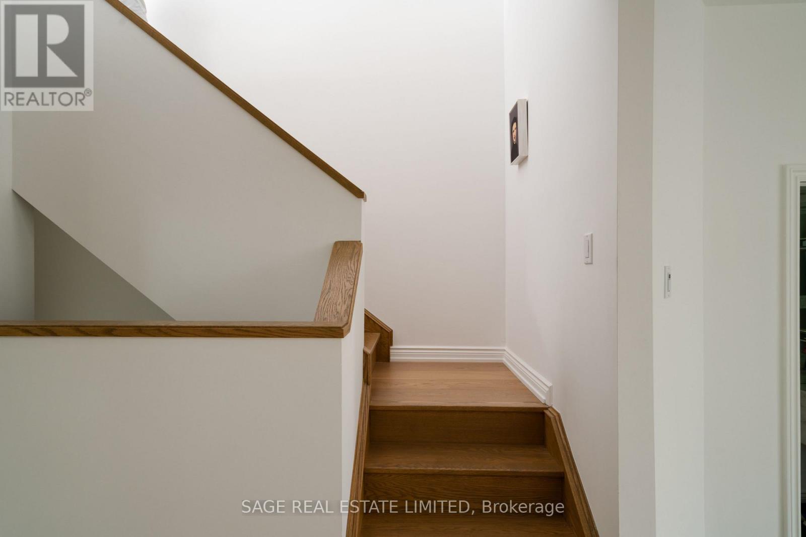 20 Connable Drive, Toronto, Ontario  M5R 1Z8 - Photo 19 - C13838982