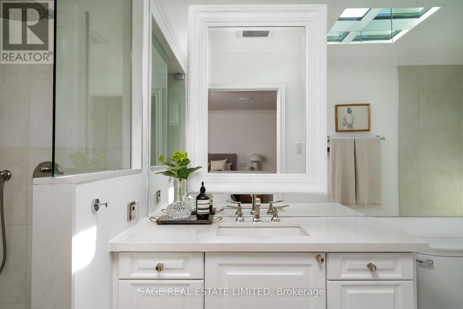 20 Connable Drive, Toronto, Ontario  M5R 1Z8 - Photo 24 - C13838982