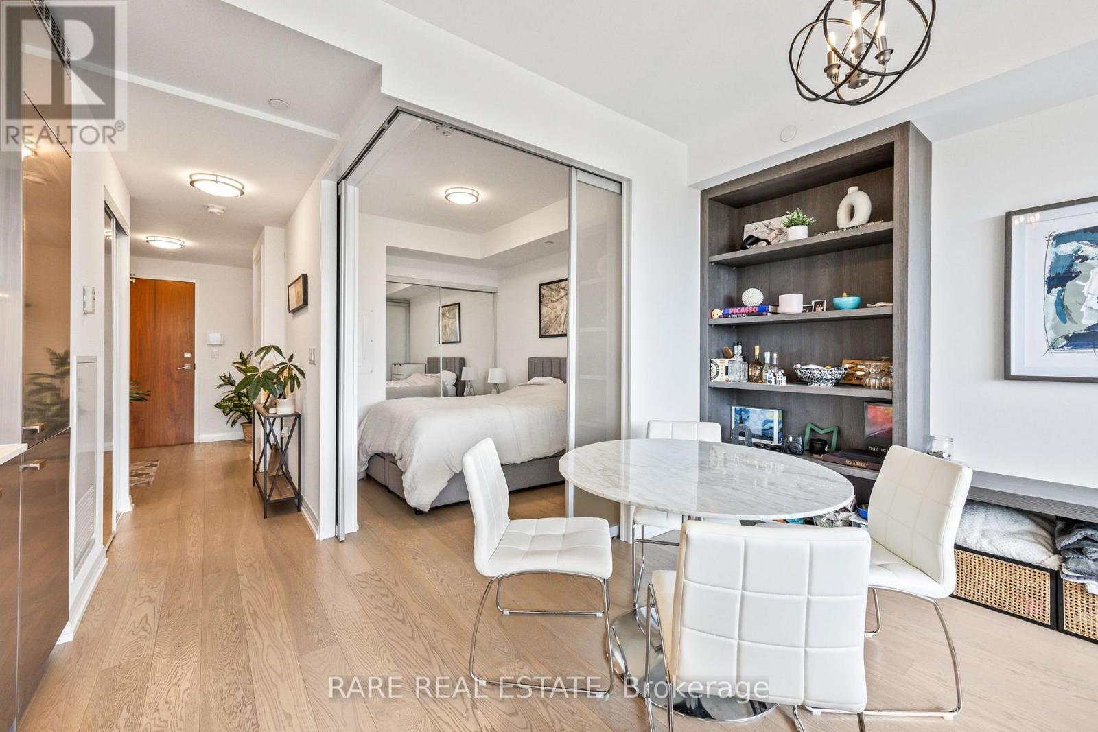 514 - 835 St Clair Avenue W, Toronto, Ontario  M6C 0A8 - Photo 11 - C13838990