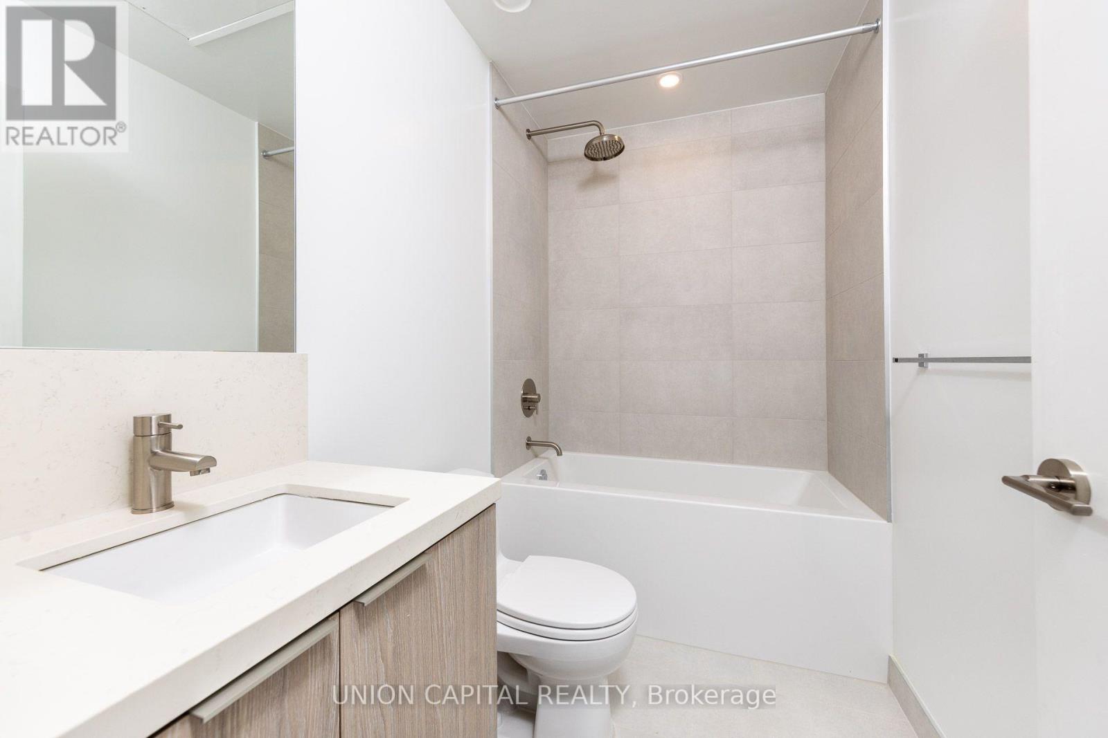 1007 - 2020 Bathurst Street, Toronto, Ontario  M5P 0A6 - Photo 10 - C13839112