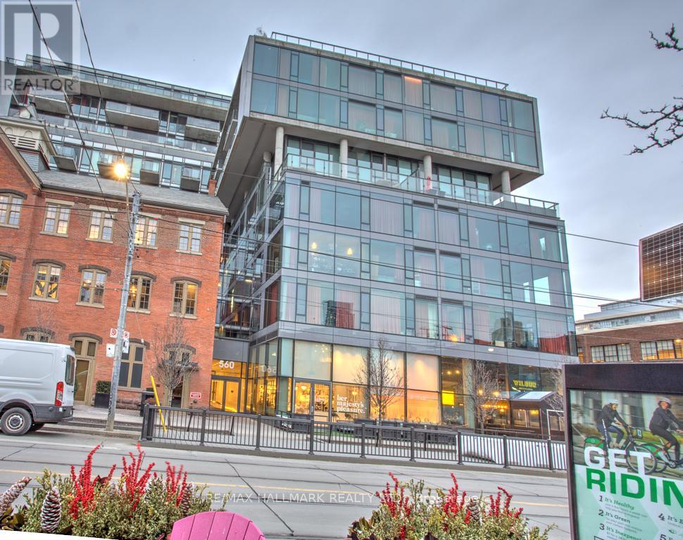 419 - 560 KING STREET W