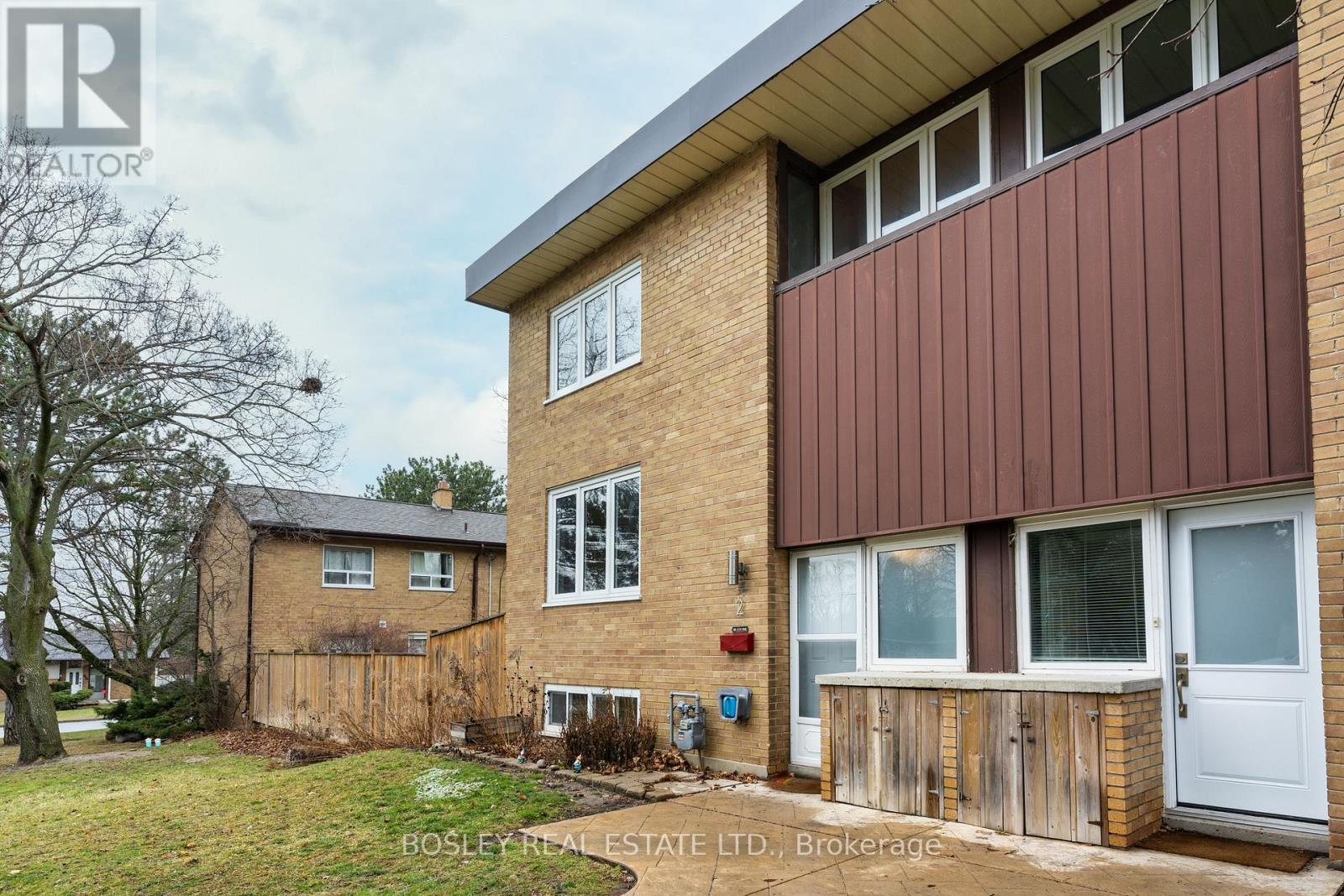 2 Cottonwood Drive, Toronto, Ontario  M3C 2B4 - Photo 23 - C13839150