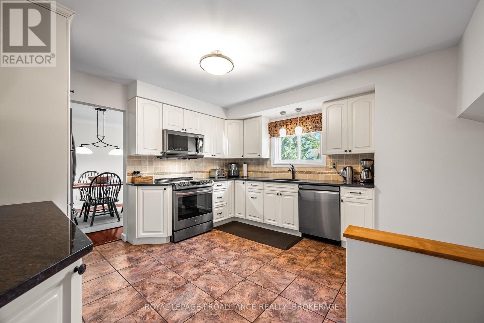 79 Seaforth Road, Kingston, Ontario  K7M 1E1 - Photo 13 - X13839144