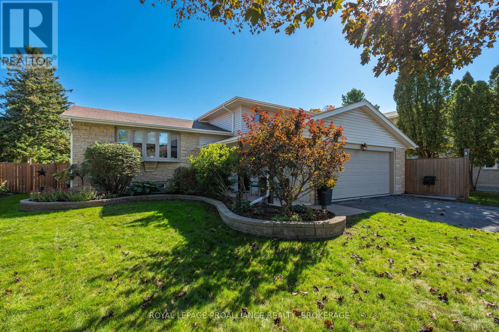 79 Seaforth Road, Kingston, Ontario  K7M 1E1 - Photo 2 - X13839144