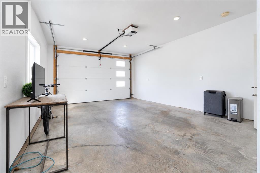 114 Somerside Road SE