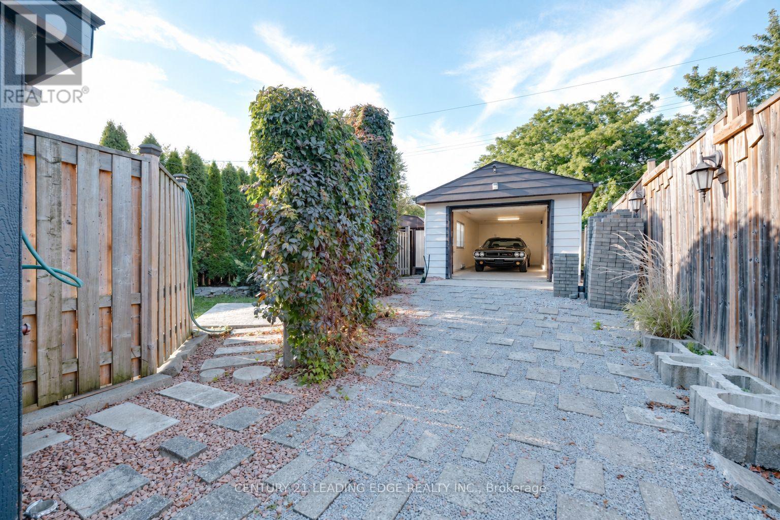 14 George Street, Ajax, Ontario  L1S 1S5 - Photo 33 - E13839060
