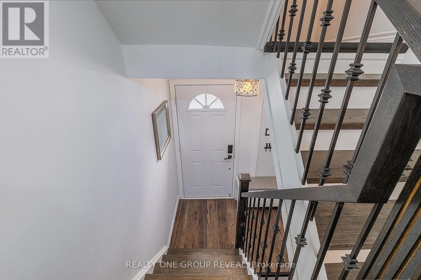 15 - 222 Pearson Street, Oshawa, Ontario  L1G 7C6 - Photo 3 - E13839164