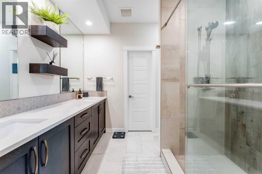 4611 45 Street