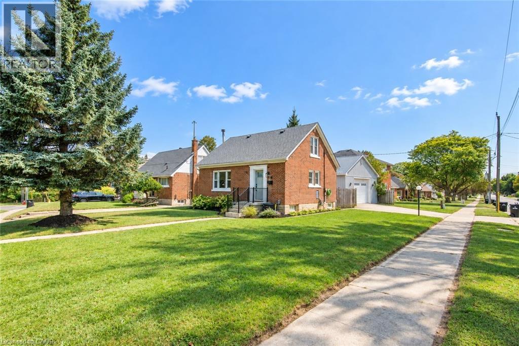 32 Belleview Avenue, Kitchener, Ontario  N2B 1G3 - Photo 47 - 40865082