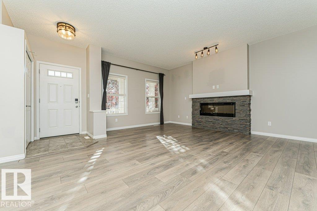 3203 Carpenter Landing Sw, Edmonton, Alberta  T6W 2Y7 - Photo 9 - E4510825