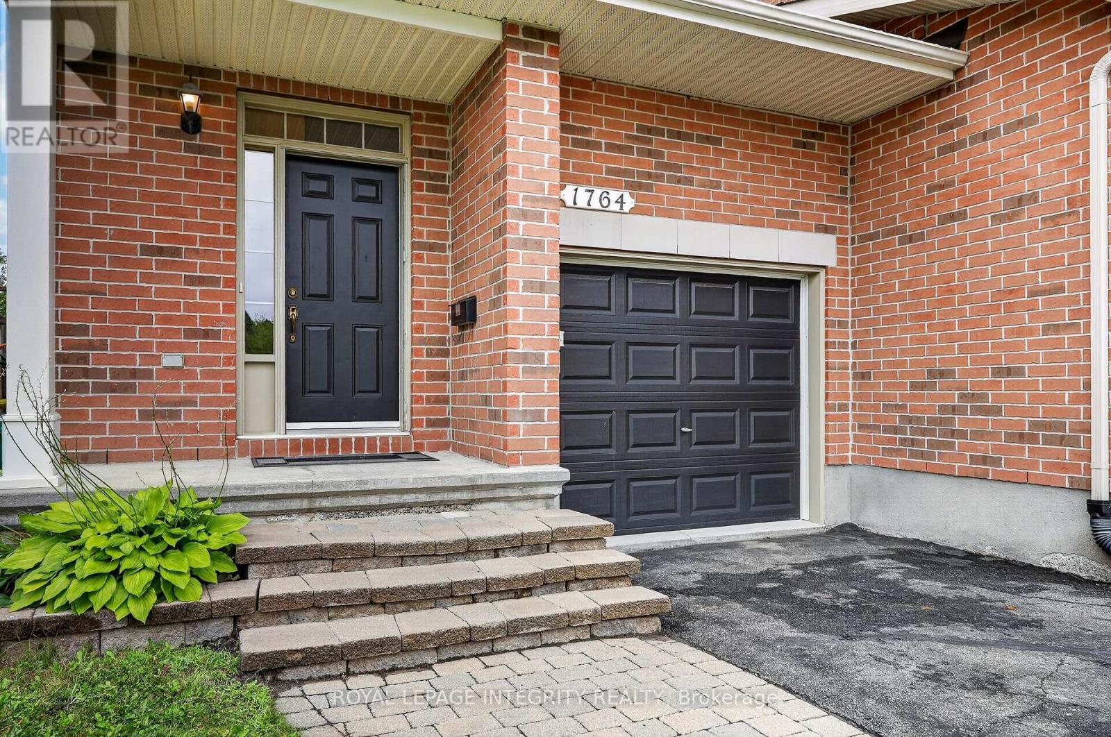 1764 Plainridge Crescent, Ottawa, Ontario  K4A 0L9 - Photo 2 - X13838876