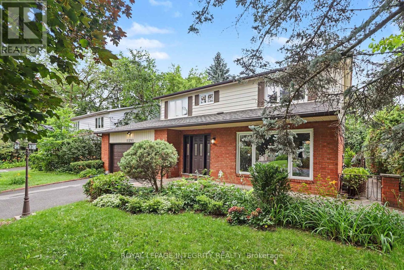 1291 Lampman Crescent, Ottawa, Ontario  K2C 1P9 - Photo 2 - X13839048