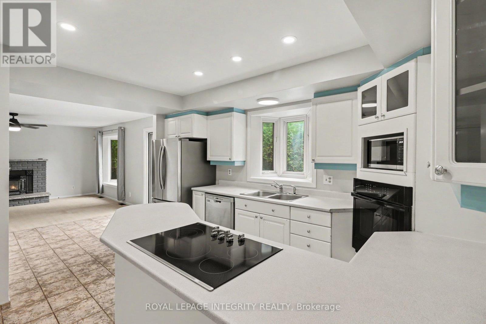 1291 Lampman Crescent, Ottawa, Ontario  K2C 1P9 - Photo 8 - X13839048