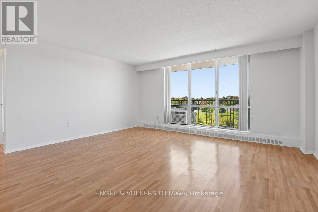 509 - 2400 Virginia Drive, Ottawa, Ontario  K1H 8L3 - Photo 4 - X13839068