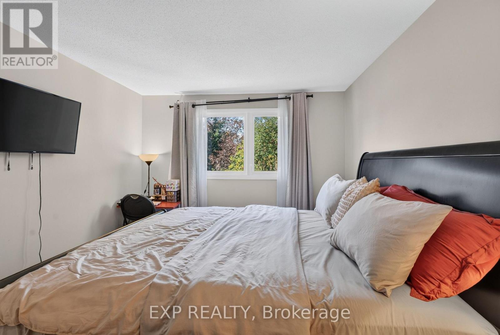 109 Woodfield Drive N, Ottawa, Ontario  K2G 0A1 - Photo 15 - X13839154