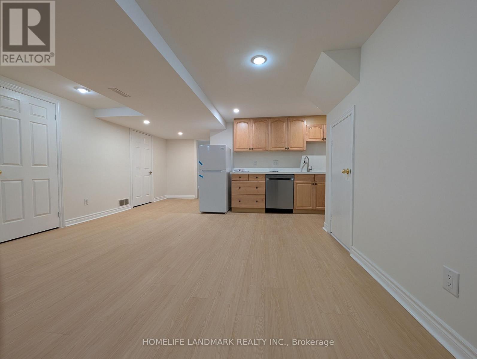 8 Muster Court, Markham (Buttonville), Ontario  L3R 9G5 - Photo 10 - N13838888