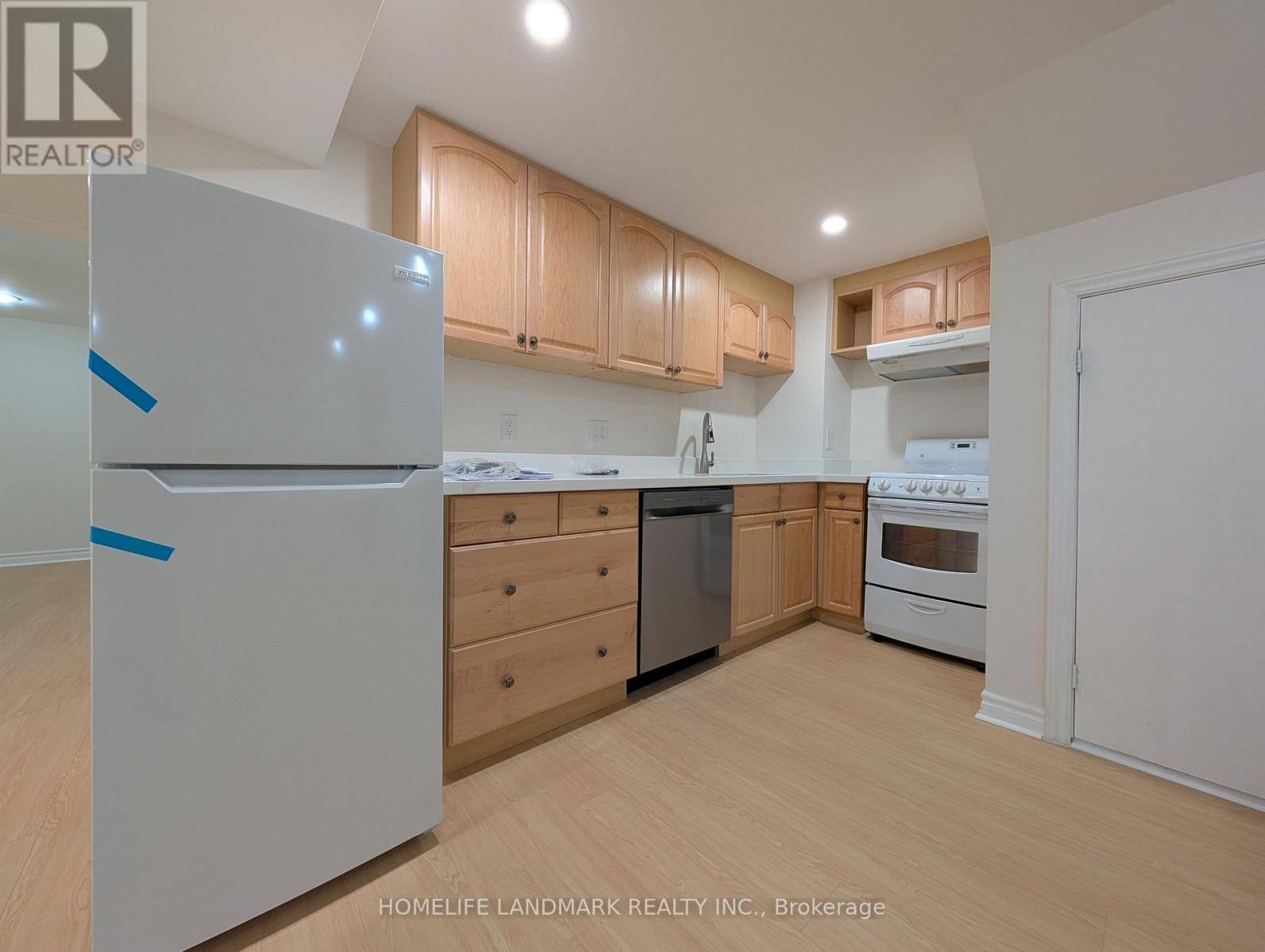 8 Muster Court, Markham (Buttonville), Ontario  L3R 9G5 - Photo 11 - N13838888