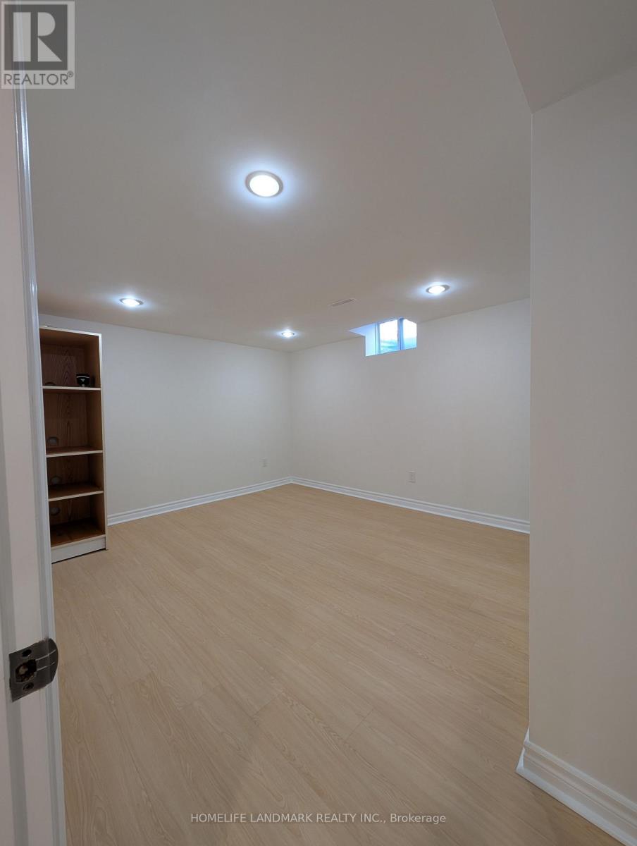 8 Muster Court, Markham (Buttonville), Ontario  L3R 9G5 - Photo 14 - N13838888