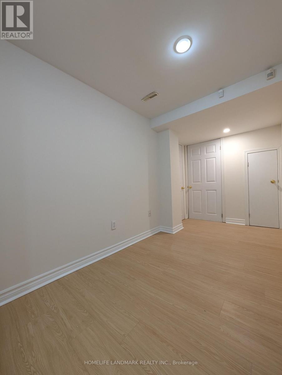 8 Muster Court, Markham (Buttonville), Ontario  L3R 9G5 - Photo 17 - N13838888
