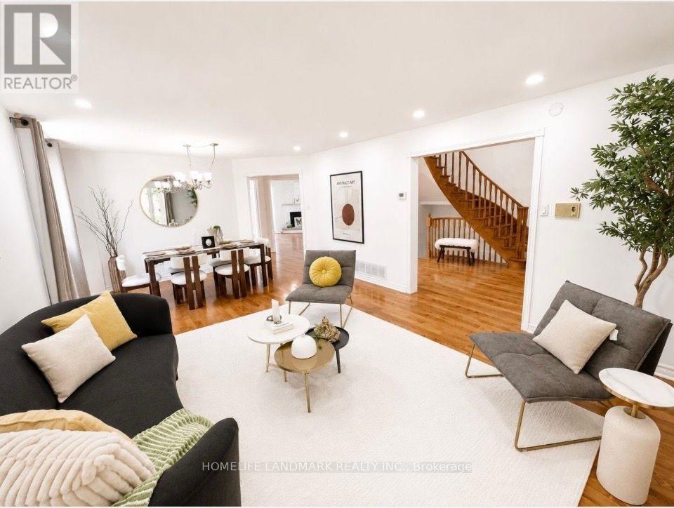 8 Muster Court, Markham (Buttonville), Ontario  L3R 9G5 - Photo 6 - N13838888