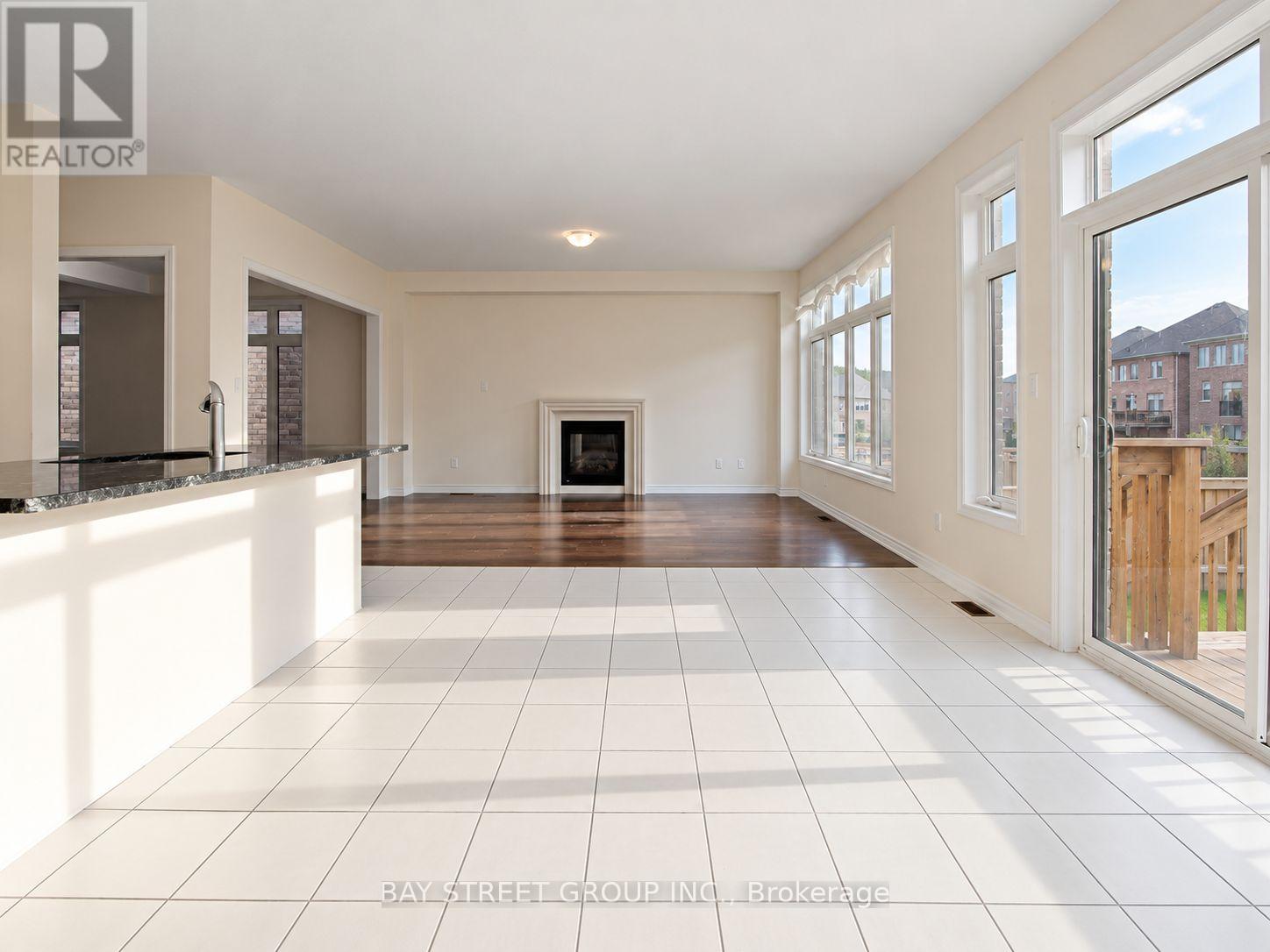 22 John Smith Street, East Gwillimbury, Ontario  L9N 0S7 - Photo 9 - N13838946