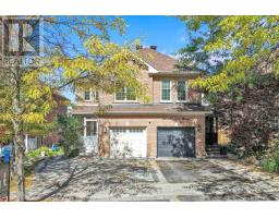 64 MUGFORD ROAD, Aurora, Ontario