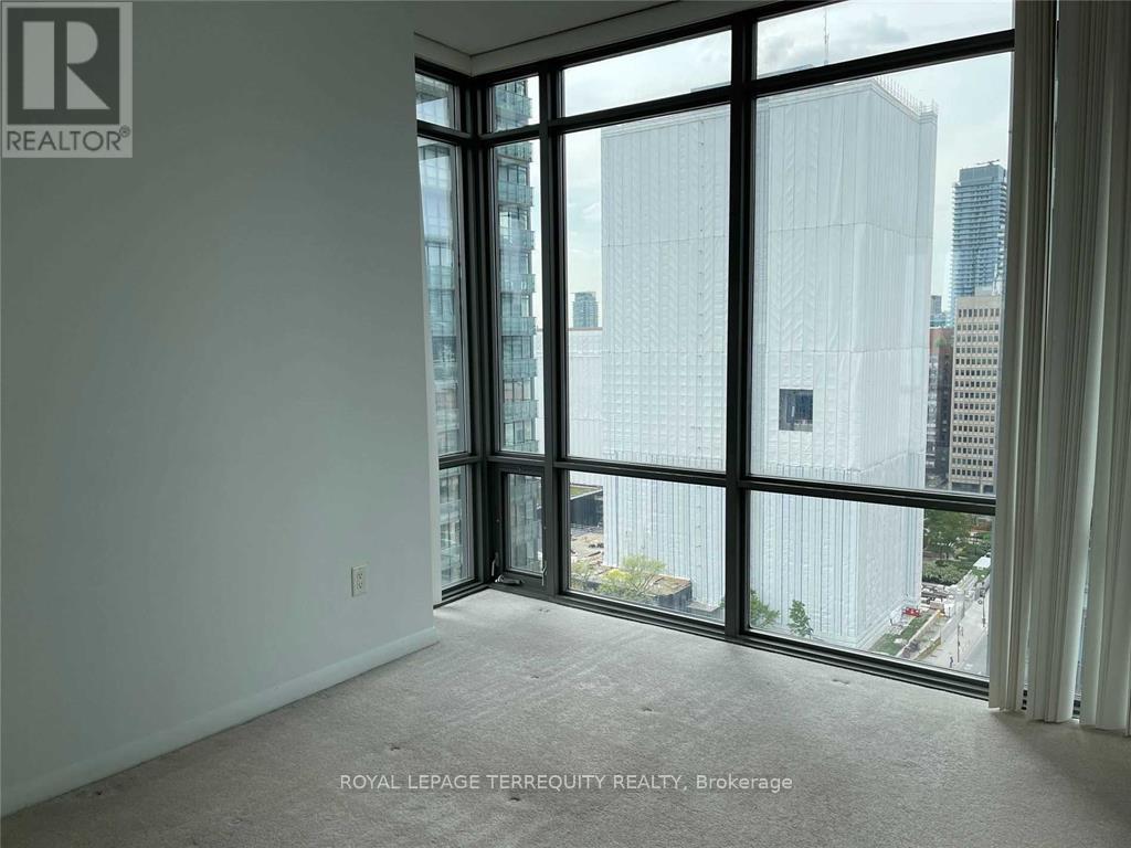 2101 - 38 Grenville Street, Toronto, Ontario  M4Y 1A5 - Photo 10 - C13834116