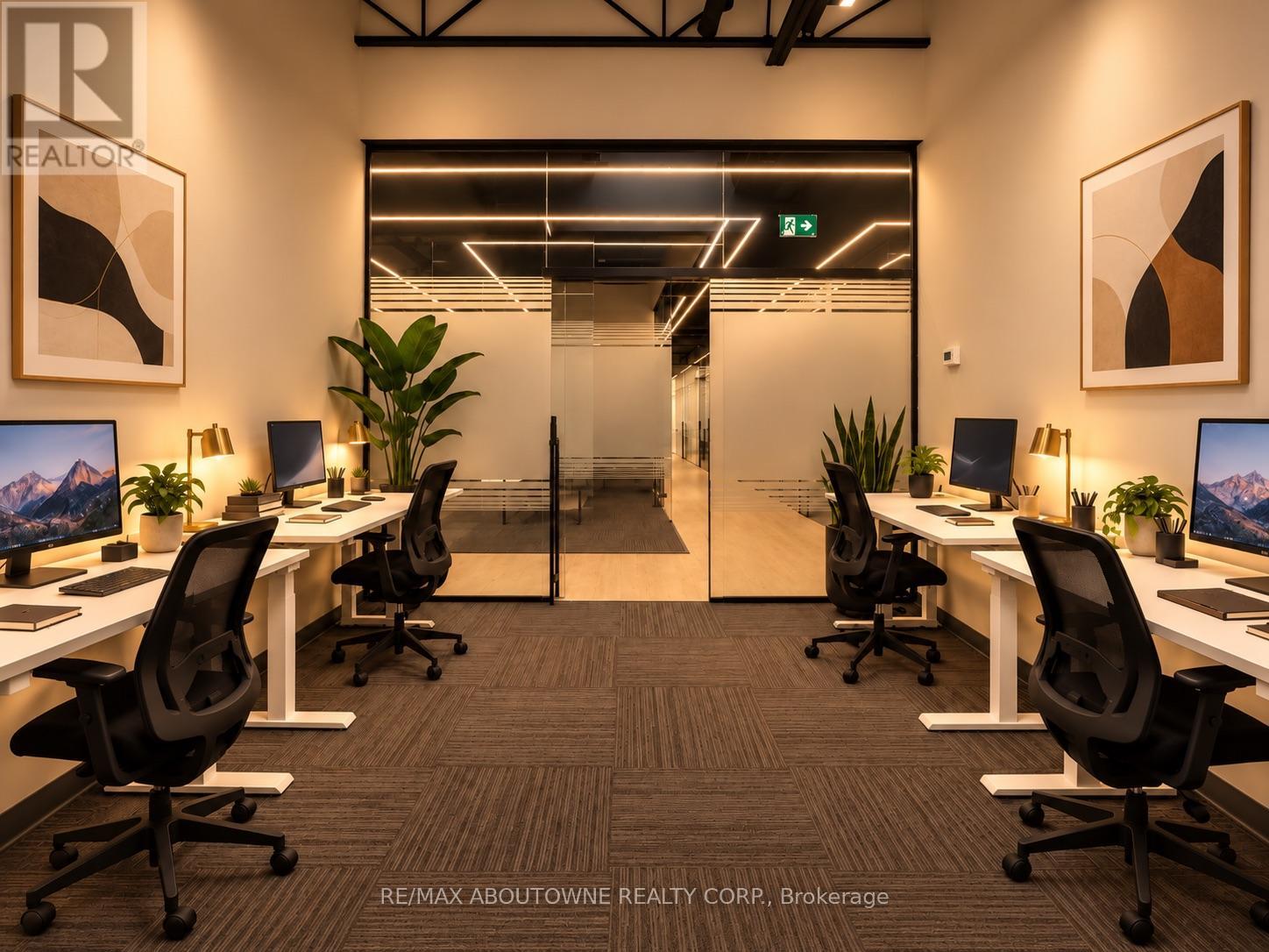 211-D - 320 MATHESON BOULEVARD W, Mississauga, Ontario