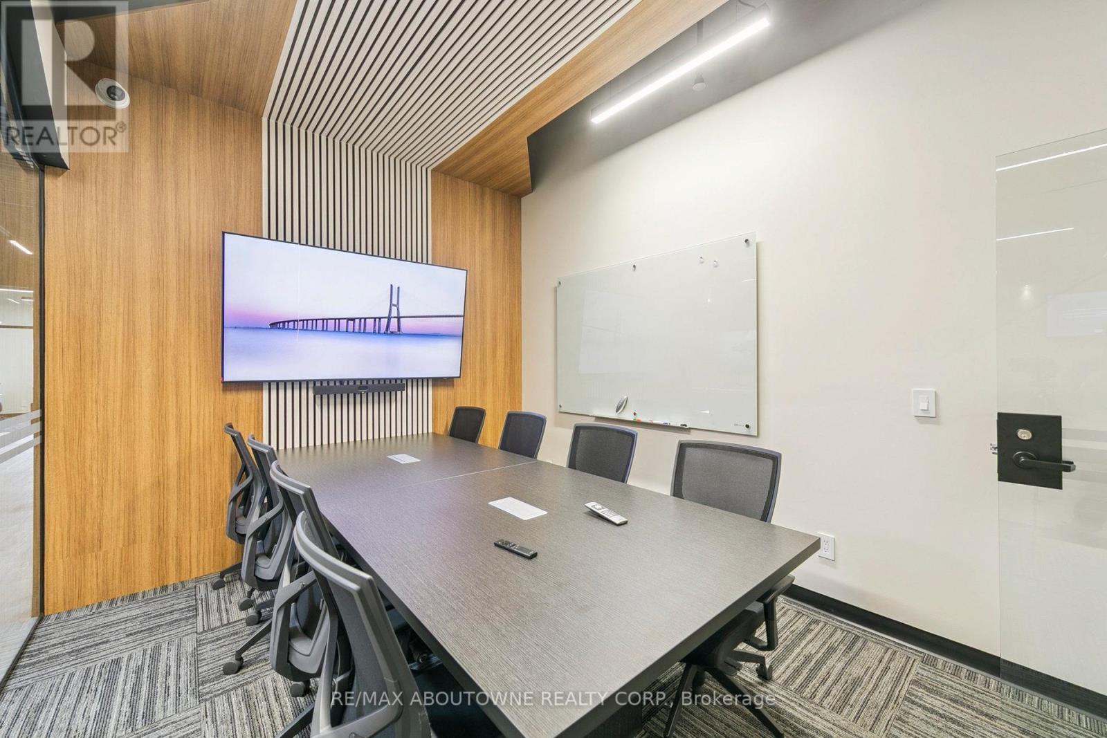 211-D - 320 Matheson Boulevard W, Mississauga, Ontario  L5R 3R1 - Photo 20 - W13838948