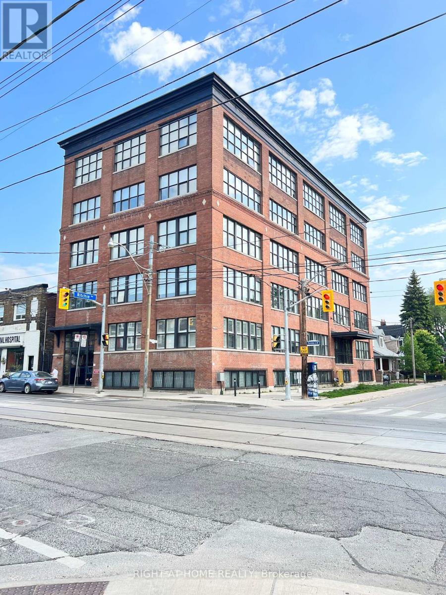 406 - 2154 DUNDAS STREET W