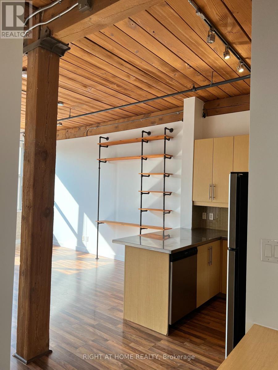 406 - 2154 Dundas Street W, Toronto, Ontario  M6R 1X3 - Photo 13 - W13839000