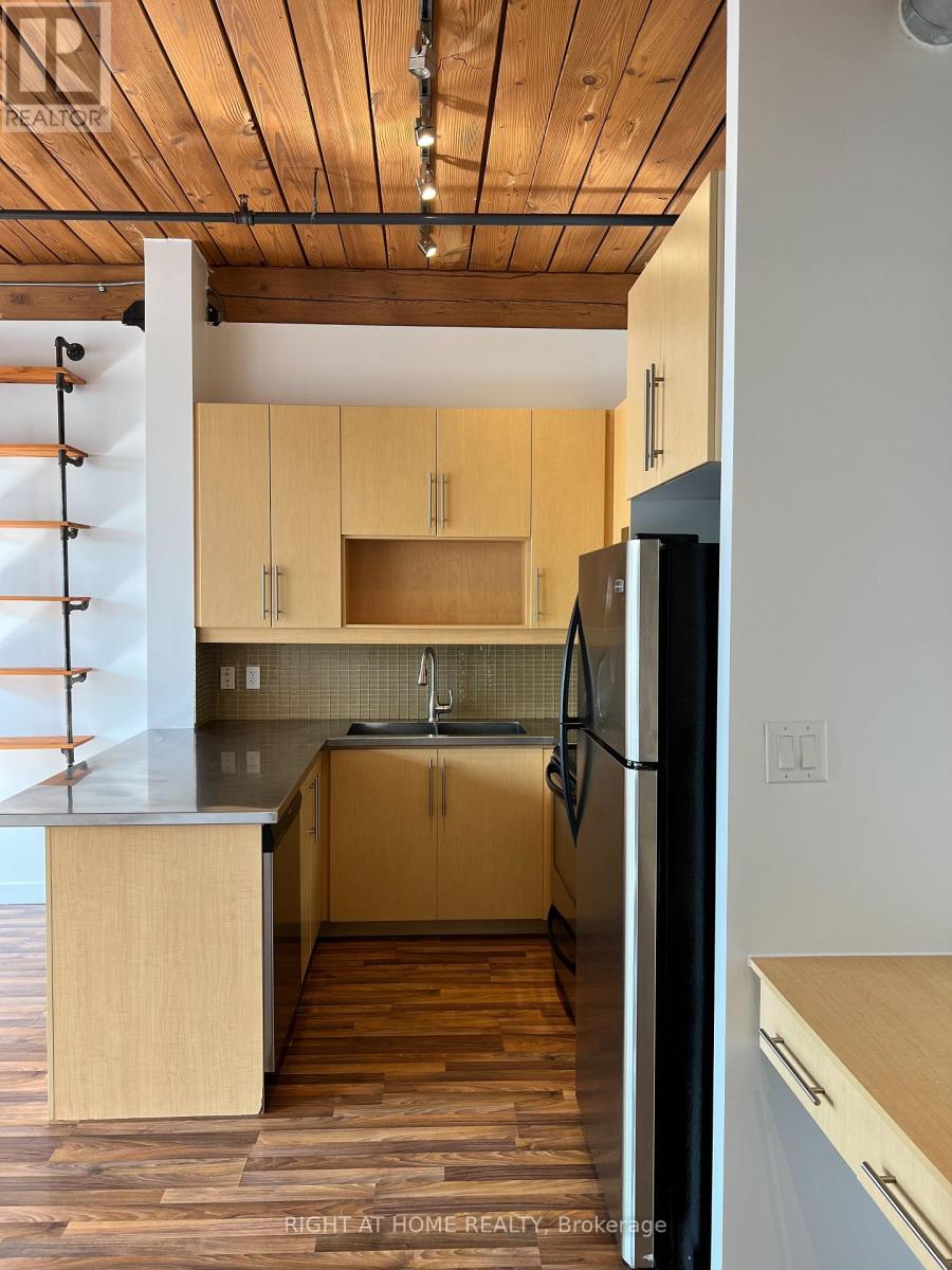 406 - 2154 Dundas Street W, Toronto, Ontario  M6R 1X3 - Photo 14 - W13839000