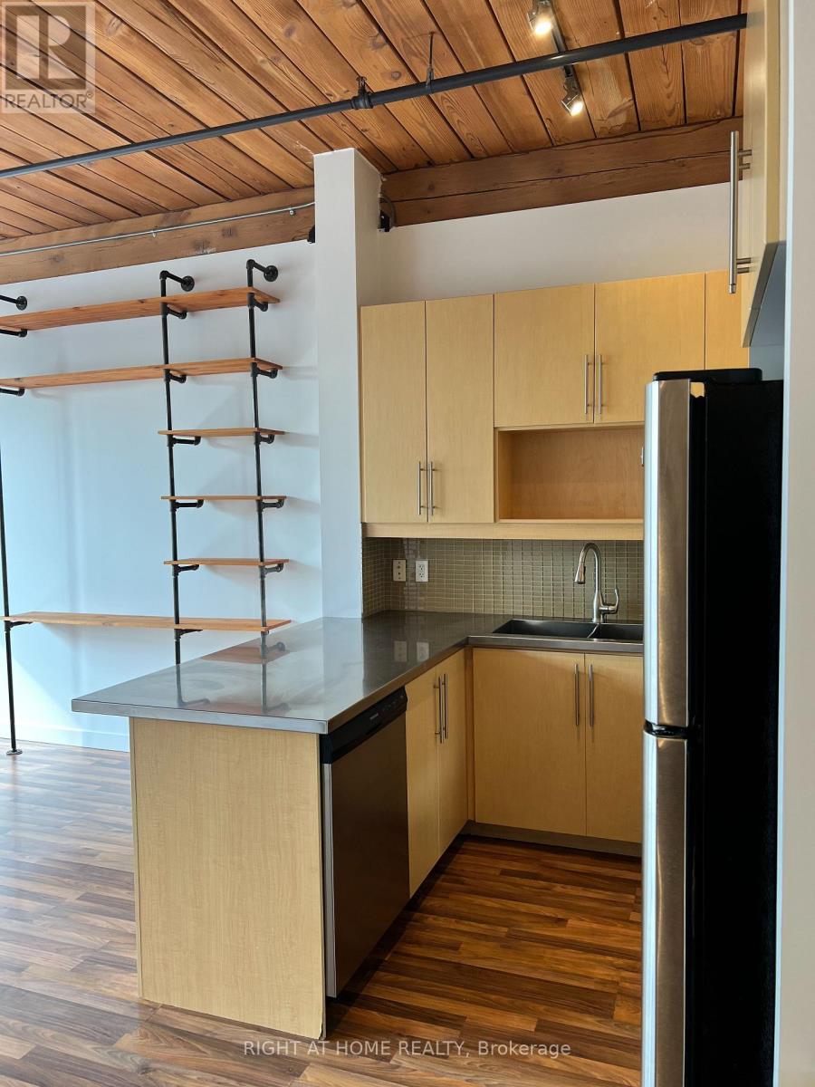 406 - 2154 Dundas Street W, Toronto, Ontario  M6R 1X3 - Photo 17 - W13839000
