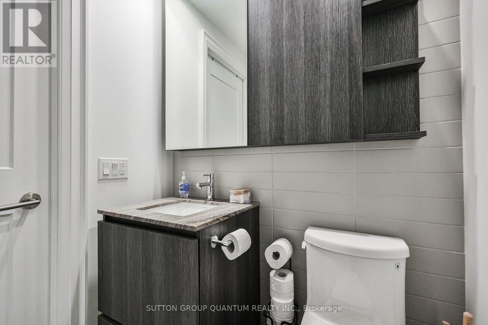 1009 - 21 Park Street E, Mississauga, Ontario  L5G 0C2 - Photo 19 - W13839006