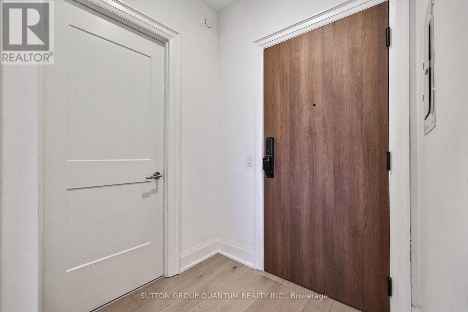 1009 - 21 Park Street E, Mississauga, Ontario  L5G 0C2 - Photo 34 - W13839006