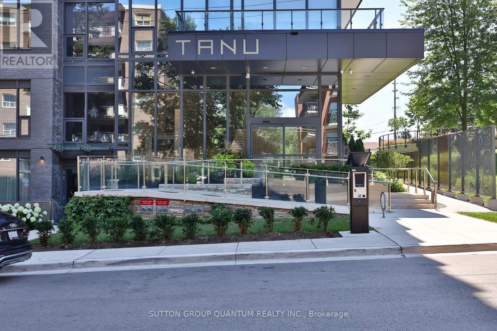 1009 - 21 Park Street E, Mississauga, Ontario  L5G 0C2 - Photo 37 - W13839006