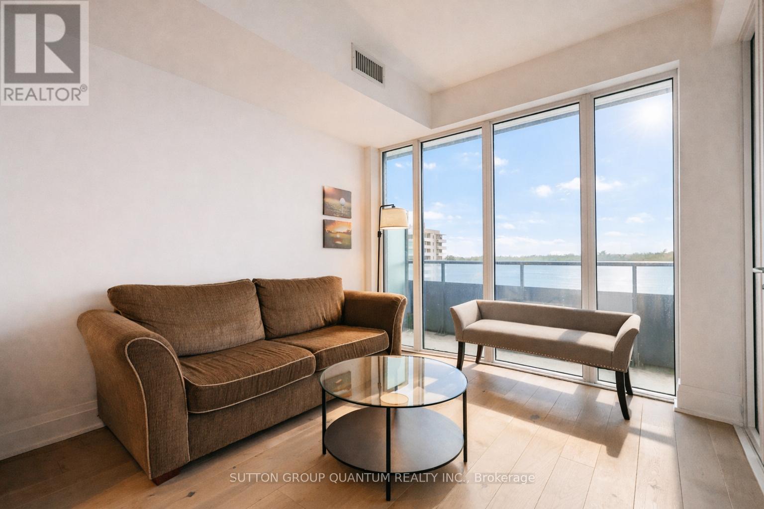 1009 - 21 Park Street E, Mississauga, Ontario  L5G 0C2 - Photo 6 - W13839006
