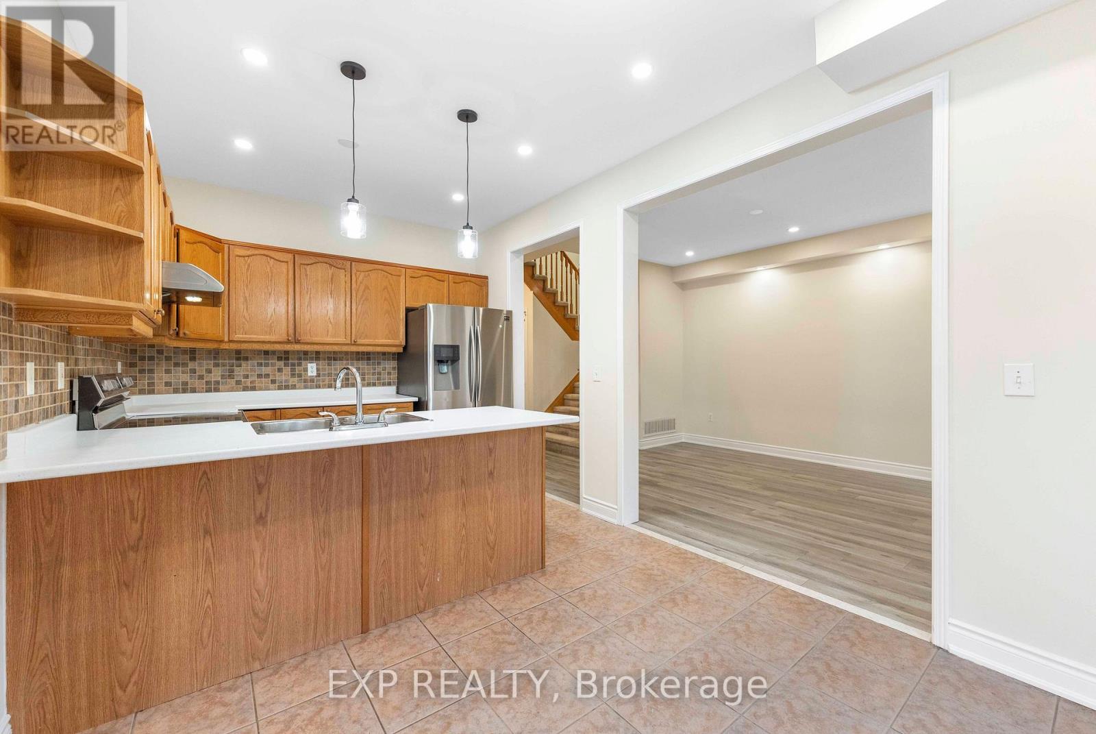 7 Overture Lane, Brampton, Ontario  L6S 6H9 - Photo 16 - W13839082