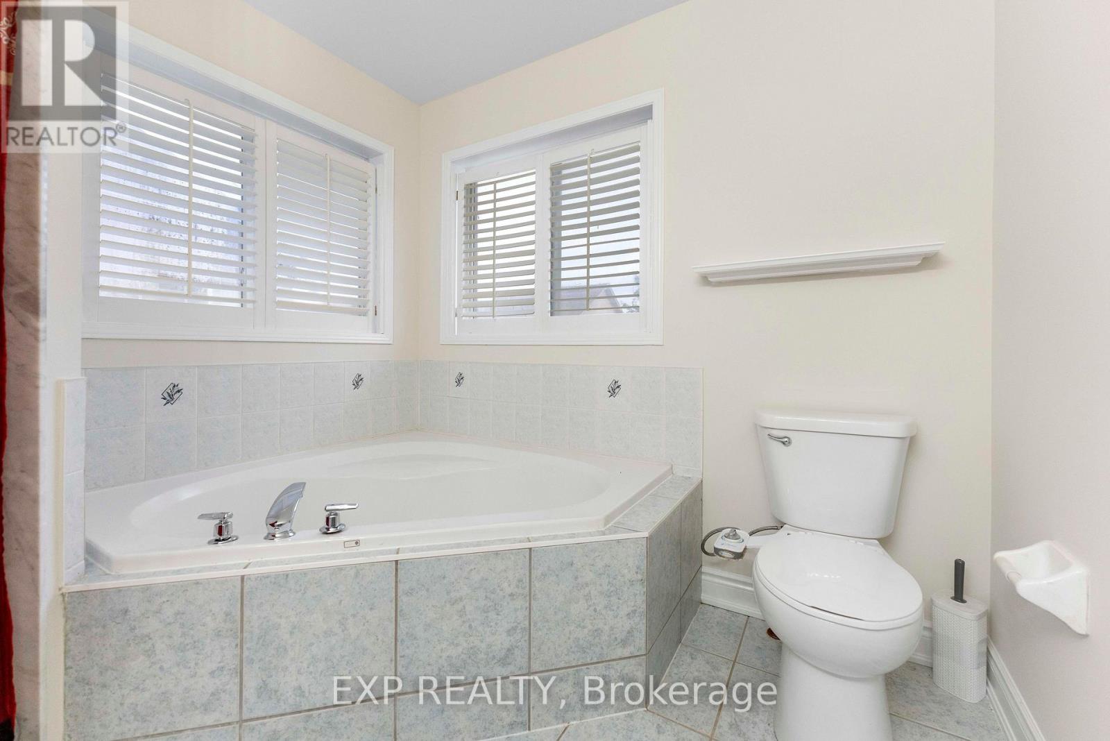 7 Overture Lane, Brampton, Ontario  L6S 6H9 - Photo 24 - W13839082