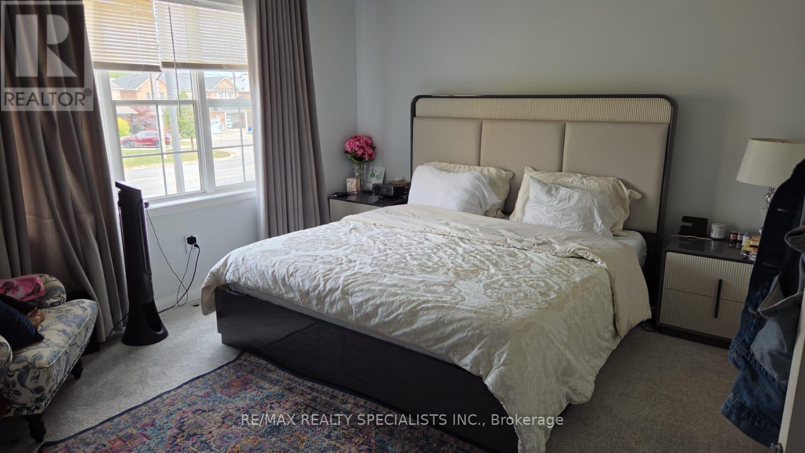 710 Thompson Road, Milton, Ontario  L9T 0C8 - Photo 7 - W13839100